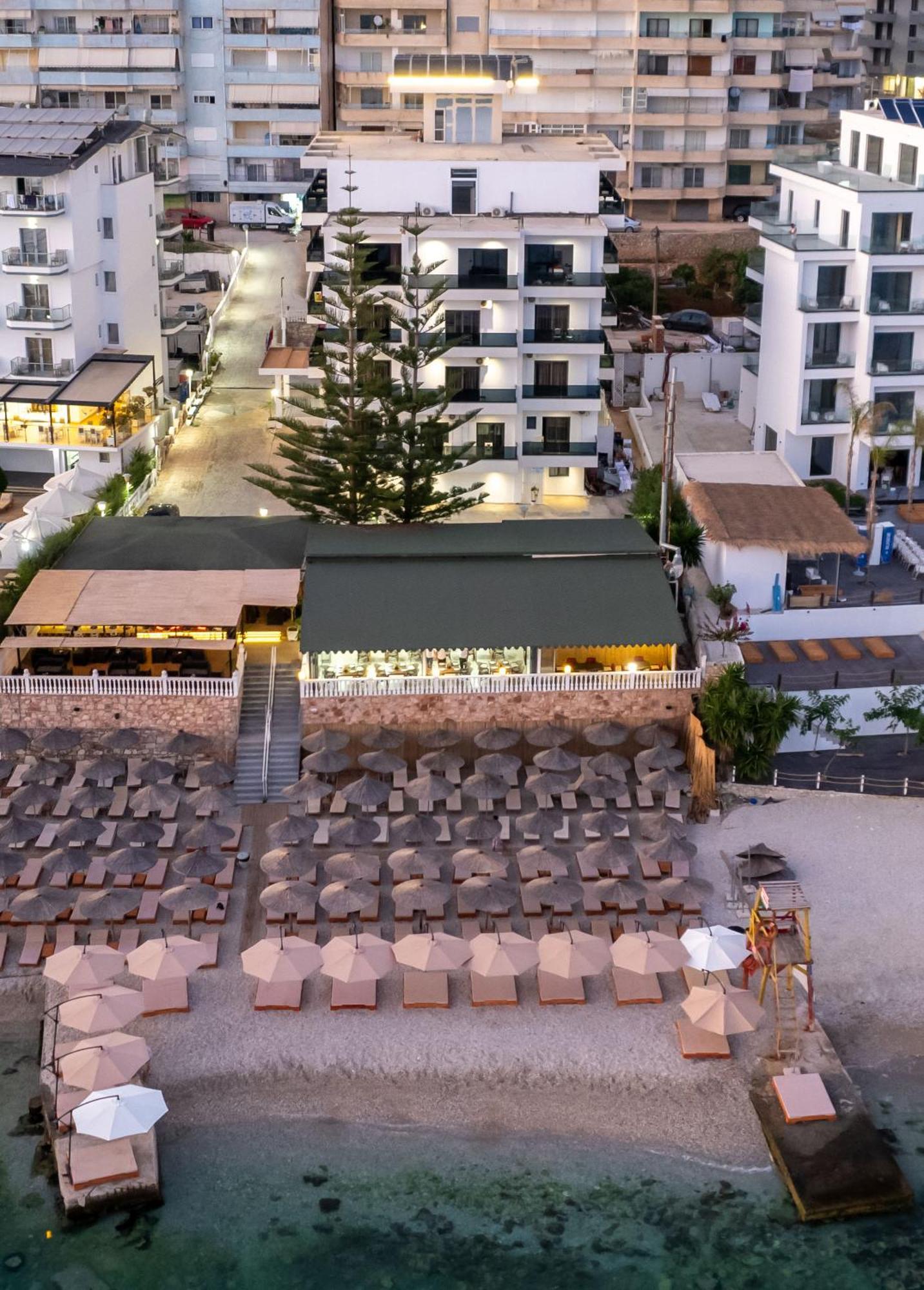 Hotel Kompleks Joni Sarandë 外观 照片